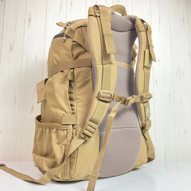 均码米色Mystery Ranch Sweet Pea Coyote尼龙收纳背包，容量30L-54L（z00052720）