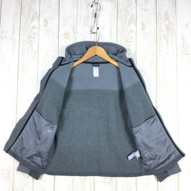 【Boy's M グレー系】Patagonia ( パタゴニア ) ボーイズ シンプル シンチラ フーディ Boys Simple Synchilla Hoody 65630 International Boy's フリース アウター ジャケット トップス ウェア - 【公式】2ndGEAR（セカンドギア）Webショップ【登山用品・アウトドア用品専門 買取販売店】