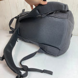 Mystery Ranch Urban Assault 尼龙收纳背包/背包（均码，黑色） - 容量：高达 29 升（z00052929）