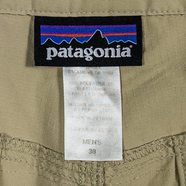 【Men's 38 ベージュ系】 2014 Patagonia ( パタゴニア ) ノマダー ジップオフ パンツ Nomader Zip-Off Pants ELKH ナイロン ウェア ボトムス ロングパンツ z00052490 ELKH ロングパンツ ボトムス - 【公式】2ndGEAR（セカンドギア）Webショップ【登山用品・アウトドア用品専門 買取販売店】