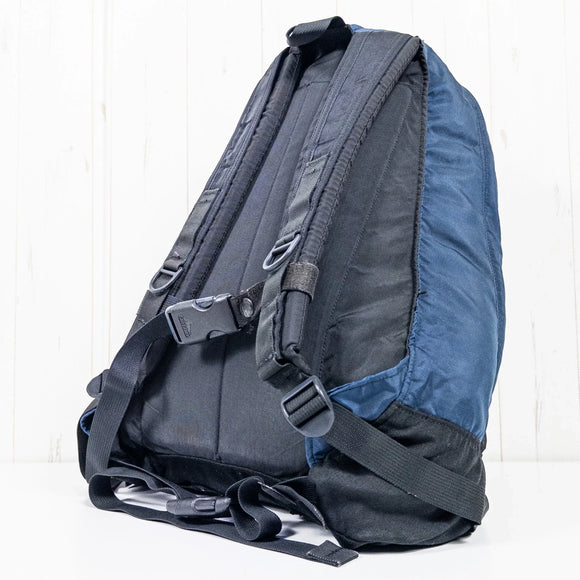 【OneSize ネイビー系】 1990s Gregory ( グレゴリー ) デイパック Day Pack Navy 生産終了モデル 入手困難 青タグ 旧タグ ナイロン バッグ ストレージ バックパック デイパック 容量【～29L】 z00053470 Navy