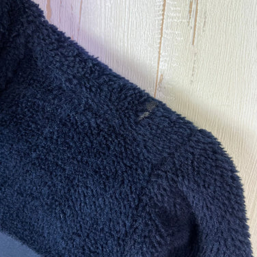 Montbell Clim Air Jacket, Women's Medium, Navy. This polyester fleece jacket is perfect for outerwear. Product code: z00054660.