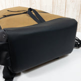 【Unisex OneSize ベージュ系】 holo（ホロ） ユーティリティ バックパック Utility Back Pack コヨーテ バッグ ストレージ バックパック 容量【30L～54L】 X-Pac VX21 ( エックスパック VX21 ) z00050353 コヨー - 【公式】2ndGEAR（セカンドギア）Webショップ【登山用品・アウトドア用品専門 買取販売店】