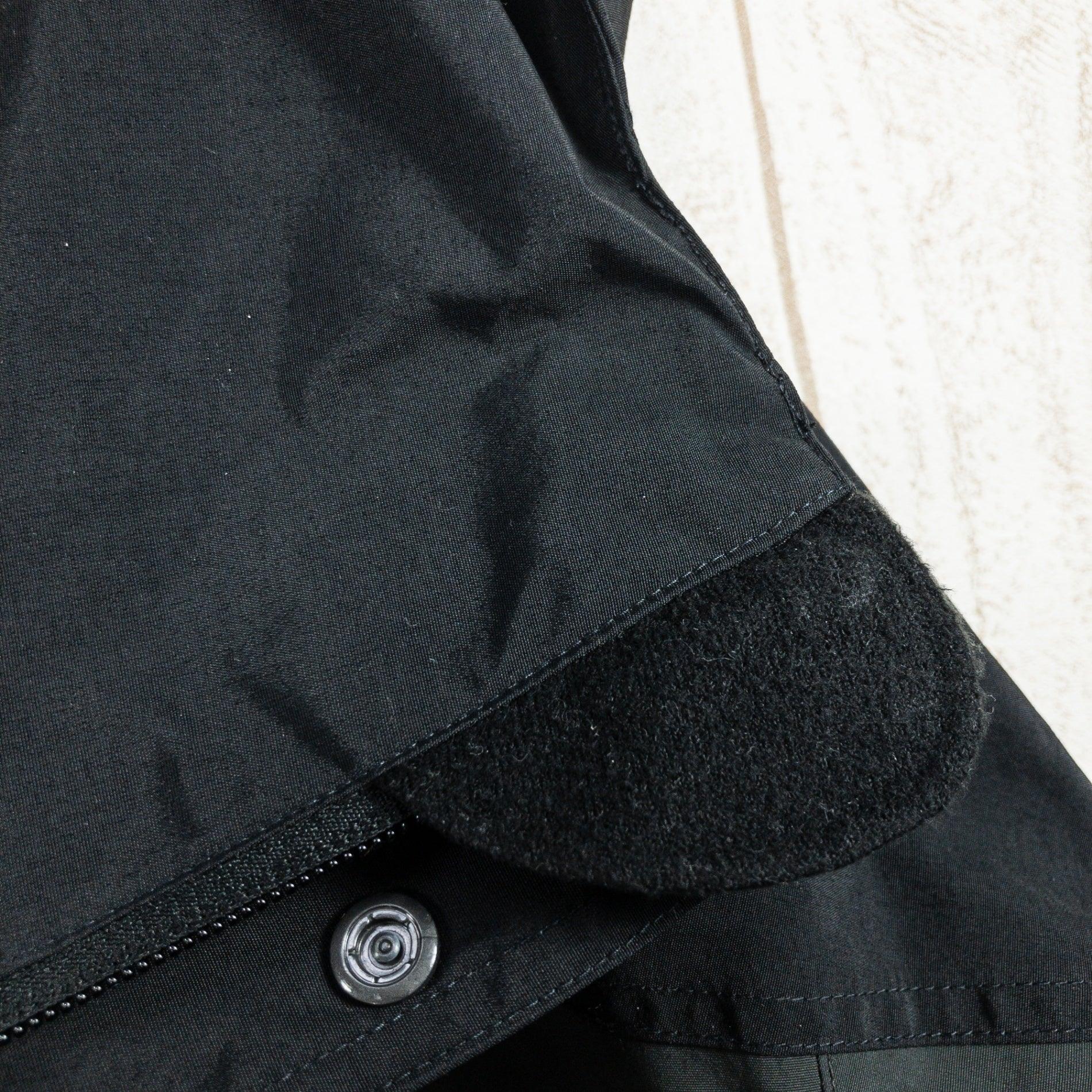 【Men's M ブラック系】 Chums ( チャムス ) スプリングデールゴアテックスジャケット Spring Dale Gore-Tex Jacket ナイロン ウェア トップス アウター ジャケット レインシェル GORE-TEX ( ゴアテックス ) z0 - 【公式】2ndGEAR（セカンドギア）Webショップ【登山用品・アウトドア用品専門 買取販売店】