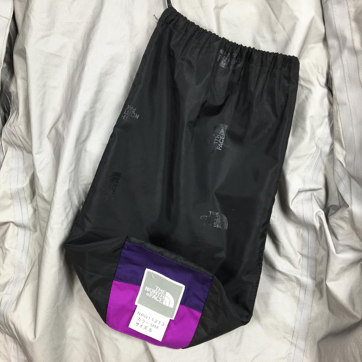 【女款 S 紫色】The North Face Raintex 飞行雨衣 防雨贝壳夹克 裤子套装 NPW11213 亚洲女式 NM 雨衣