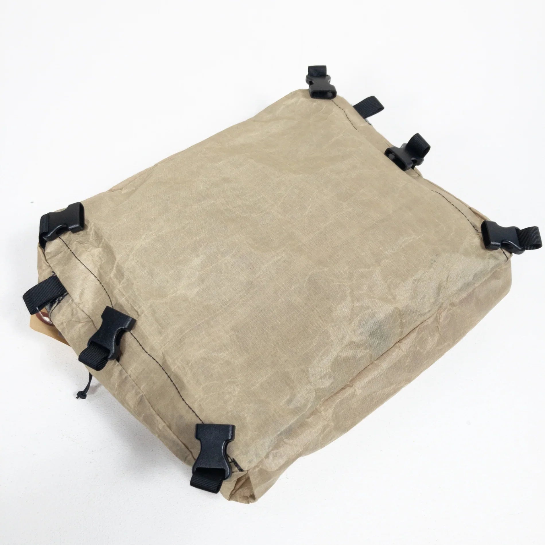 【OneSize ベージュ系】 c2010 Zpacks ( ゼットパックス ) マルチパック 4イン1　Multi Pack 4in1 タン 生産終了モデル 入手困難 旧タグ バッグ ストレージ 外付けポーチ DCF ( ダイニーマ・コンポジット・ファブリック / - 【公式】2ndGEAR（セカンドギア）Webショップ【登山用品・アウトドア用品専門 買取販売店】