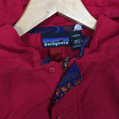【Kid's 8 レッド系】Patagonia ( パタゴニア ) キッズ バギーズ ジャケット K Baggies Jacket プルオーバー フーディ 64251 International Kid's ウィンドシェル アウター ジャケット トップス ウェア - 【公式】2ndGEAR（セカンドギア）Webショップ【登山用品・アウトドア用品専門 買取販売店】