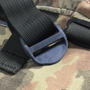 【OneSize ベージュ系】 Gregory ( グレゴリー ) クラシック デイパック Classic Day Pack 26L スイスカモ コーデュラナイロン アメリカ製 旧タグ シルバータグ 入手困難 Swiss Camo デイパック 容量【～29L】 バッ - 【公式】2ndGEAR（セカンドギア）Webショップ【登山用品・アウトドア用品専門 買取販売店】