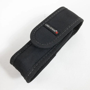 【OneSize ブラック系】 Ledlenser ( レッドレンザー ) エム7 M7 懐中電灯 ハンドライト 400ルーメン 単4電池 乾電池 Black ハンドライト ライティングギア - 【公式】2ndGEAR（セカンドギア）Webショップ【登山用品・アウトドア用品専門 買取販売店】