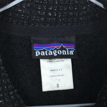 【Men's S ブラック系】 Patagonia ( パタゴニア ) R3 ボディ ラグ プルオーバー R3 Body Rug Pullover フリース ジャケット レギュレーター 生産終了モデル 入手困難 25242 International Men's S - 【公式】2ndGEAR（セカンドギア）Webショップ【登山用品・アウトドア用品専門 買取販売店】
