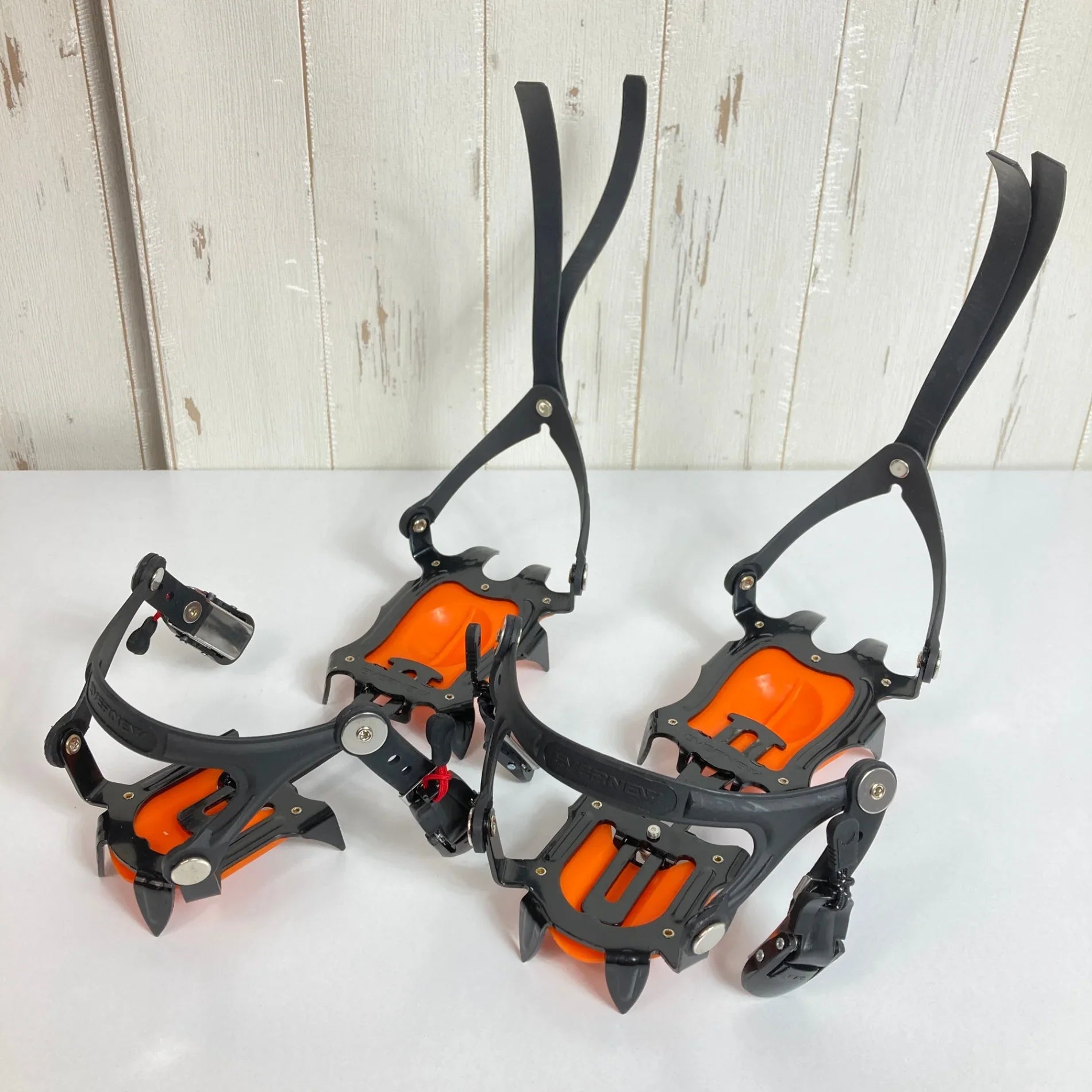 【S オレンジ系】 Evernew ( エバニュー ) 10本爪アイゼン ウィンターギア クランポン アイゼン z00052474 クランポン アイゼン ウィンターギア - 【公式】2ndGEAR（セカンドギア）Webショップ【登山用品・アウトドア用品専門 買取販売店】