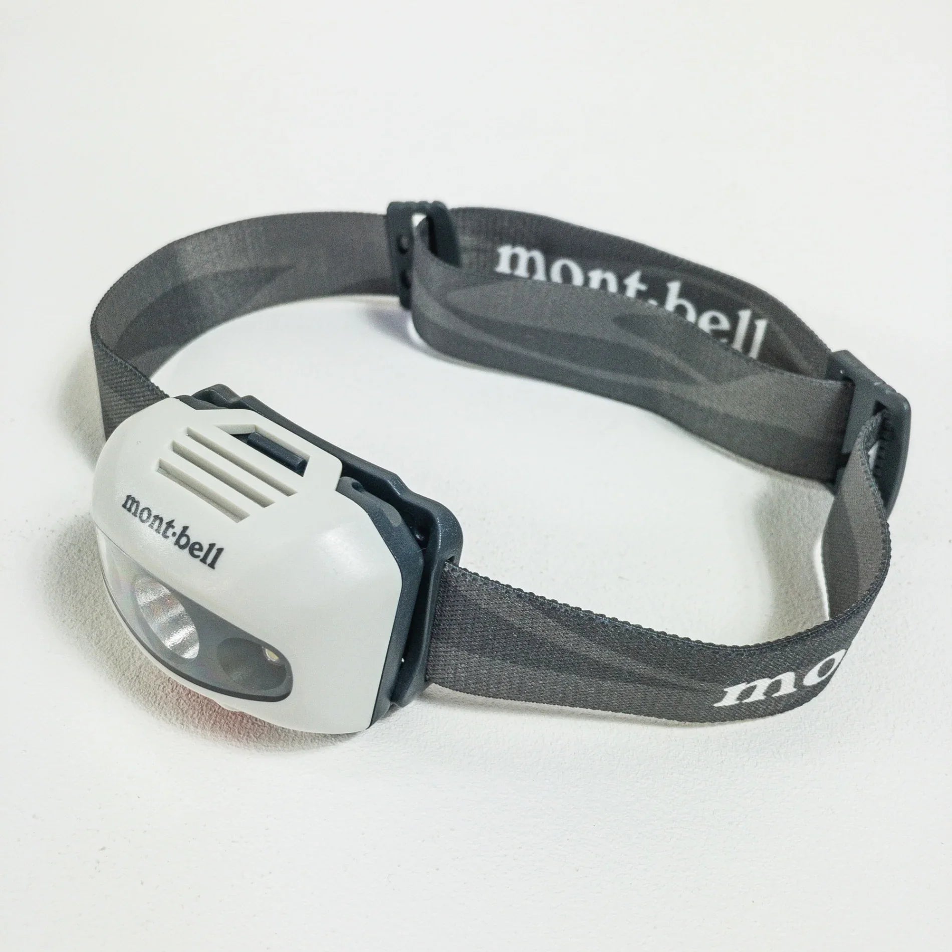 【OneSize ホワイト系】 Montbell ( モンベル ) パワー ヘッドランプ ライティングギア ヘッドランプ z00050648 ヘッドランプ ライティングギア - 【公式】2ndGEAR（セカンドギア）Webショップ【登山用品・アウトドア用品専門 買取販売店】
