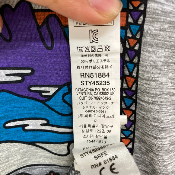 【Men's S グレー系】 2021 Patagonia ( パタゴニア ) キャプリーン クール デイリー グラフィック シャツ Capilene Cool Daily Graphic Shirt ポリエステル ウェア トップス インナー シャツ ショートスリ