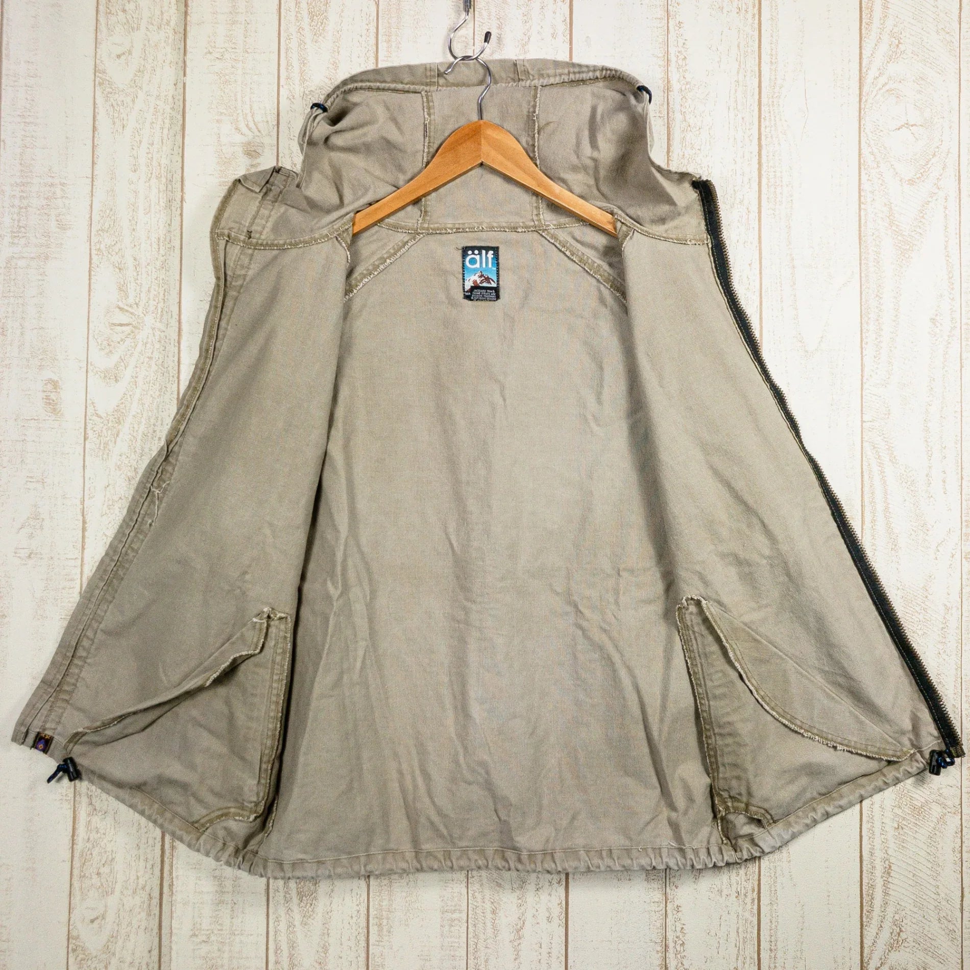 【Men's M ベージュ系】 1990s Alf ( アルフ ) コットン アノラック フルジップ フーディ Cotton Anorak Full-Zip Hoody 生産終了モデル 入手困難 コットン ウェア トップス アウター ジャケット コットン z0005 - 【公式】2ndGEAR（セカンドギア）Webショップ【登山用品・アウトドア用品専門 買取販売店】