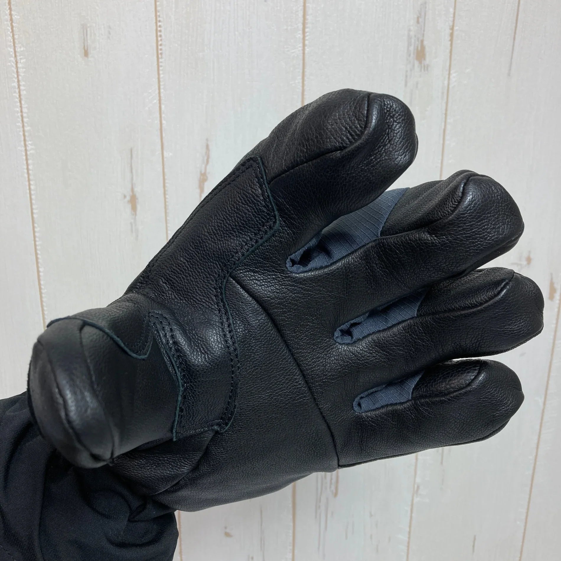 【M ブラック系】 Black Diamond ( ブラックダイヤモンド ) ソロイスト グローブ Soloist Glove ナイロン ウェア ウェア小物 グローブ 手袋 プリマロフト・ゴールド・インサレーション z00050272 グローブ 手袋 - 【公式】2ndGEAR（セカンドギア）Webショップ【登山用品・アウトドア用品専門 買取販売店】