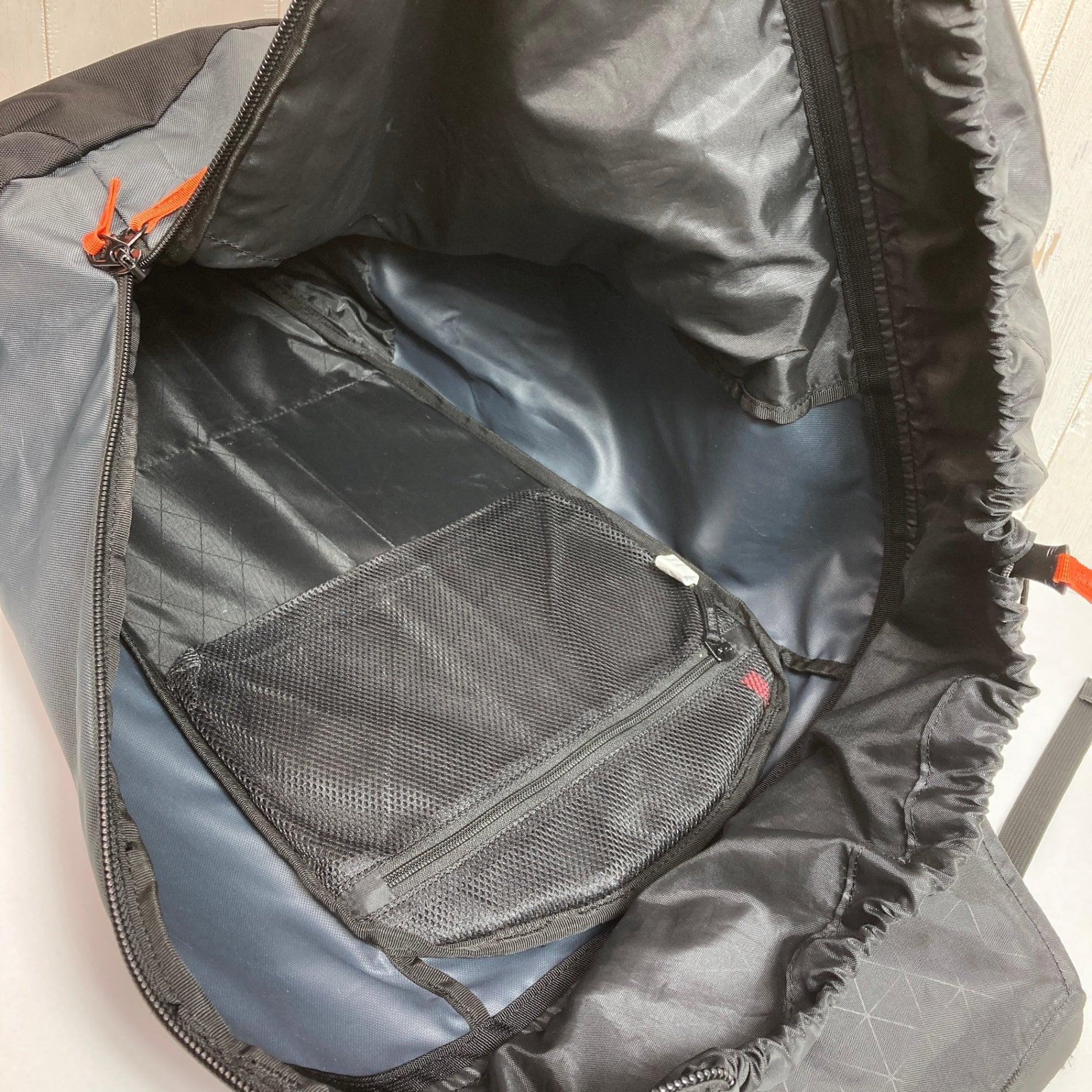 【OneSize グレー系】 Black Diamond ( ブラックダイヤモンド ) クラッグ 40 Crag 40 カーボン ナイロン バッグ ストレージ バックパック 容量【30L～54L】 z00052370 カーボン 容量【30L～54L】 バックパック - 【公式】2ndGEAR（セカンドギア）Webショップ【登山用品・アウトドア用品専門 買取販売店】