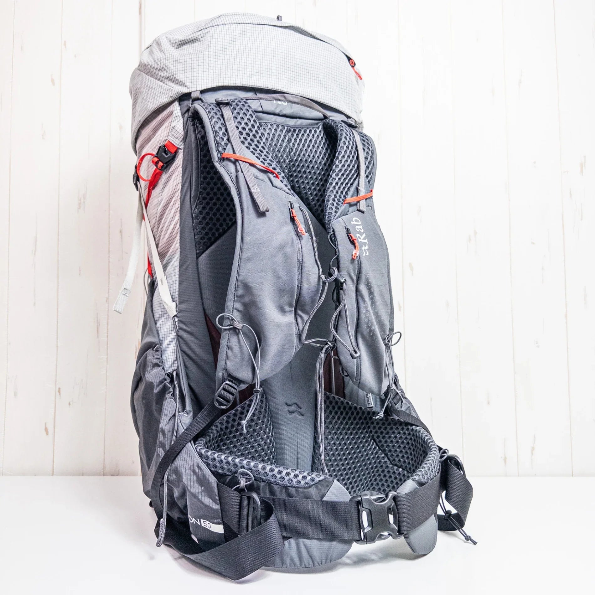 【OneSize グレー系】 Rab ( ラブ ) ミュオン 50 Muon 50 Pewter / Graphene ムオン ナイロン バッグ ストレージ バックパック 容量【30L～54L】 z00052576 Pewter / Graphene 容量【30L - 【公式】2ndGEAR（セカンドギア）Webショップ【登山用品・アウトドア用品専門 買取販売店】