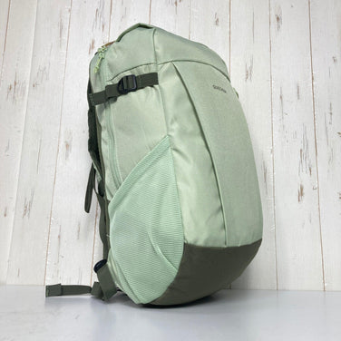 【Unisex OneSize グリーン系】 Quechua ( ケシュア ) ハイキング バックパック 20 バッグ ストレージ バックパック デイパック 容量【～29L】 z00058022  デイパック 容量【～29L】 バックパック バッグ ストレージ