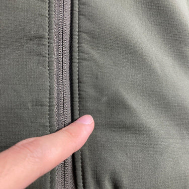 男式小号绿色 2000 年代 Arcteryx Epsilon AR 夹克（已停产，难以找到）涤纶软壳外套（Z00053775）