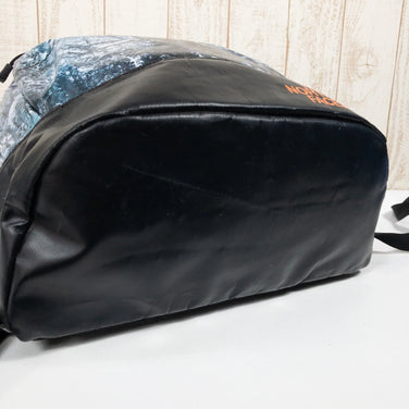 【OneSize グレー系】 The North Face ( ザ・ノースフェイス ) ディツアー デイ パック Detour Day Pack 生産終了モデル 入手困難 ビームス 菅原 一剛 トリプルネーム バッグ ストレージ バックパック デイパック 容量【～ - 【公式】2ndGEAR（セカンドギア）Webショップ【登山用品・アウトドア用品専門 買取販売店】