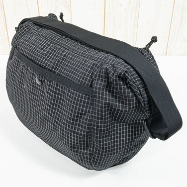 【OneSize ブラック系】 Gregory ( グレゴリー ) クロスポケット ショルダーバッグ Cross Pocket Shoulder Bag Spectra 銀タグ 旧タグ 生産終了モデル 入手困難 ナイロン バッグ ストレージ ショルダーバッグ z00 - 【公式】2ndGEAR（セカンドギア）Webショップ【登山用品・アウトドア用品専門 買取販売店】