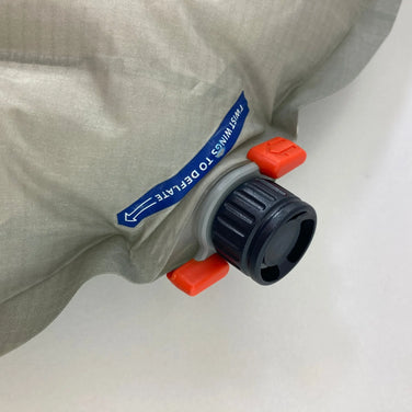 【Regular グレー系】 Thermarest ( サーマレスト ) ネオエアー X サーモ Neoair Xtherm スリーピングシステム マット スリーピングパッド エアマット z00056367  エアマット マット スリーピングパッド スリーピングシ