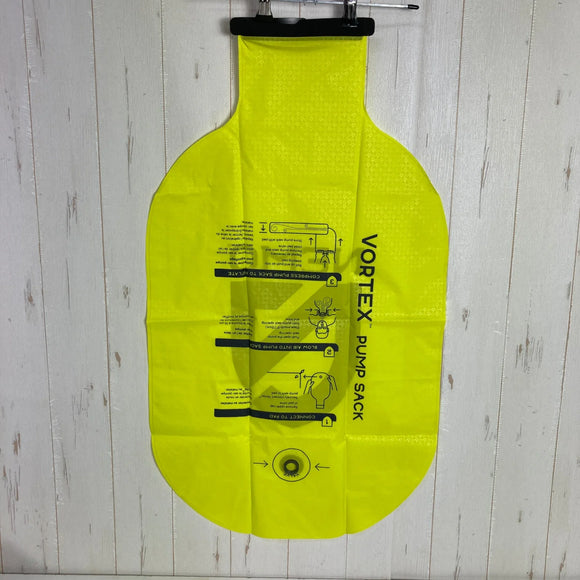 【OneSize グリーン系】 Nemo Equipment ( ニーモ イクイップメント ) ボルテックス ポンプサック Vortex Pump Sack Lemon Green エアマット用 ポンプサック スリーピングシステム マット スリーピングパッド エアマ