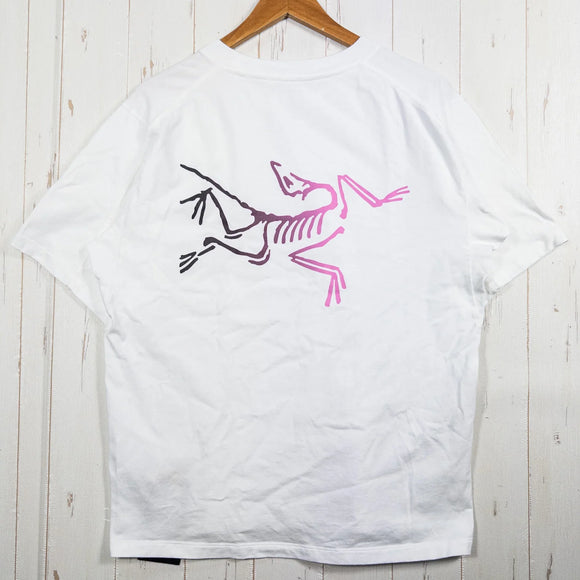 【Men's S ホワイト系】 Arcteryx ( アークテリクス ) クラッグ コットン ロゴ ショートスリーブ White Light / Soul コットン ウェア トップス インナー シャツ ショートスリーブTシャツ クルーネック 化繊 z00053081