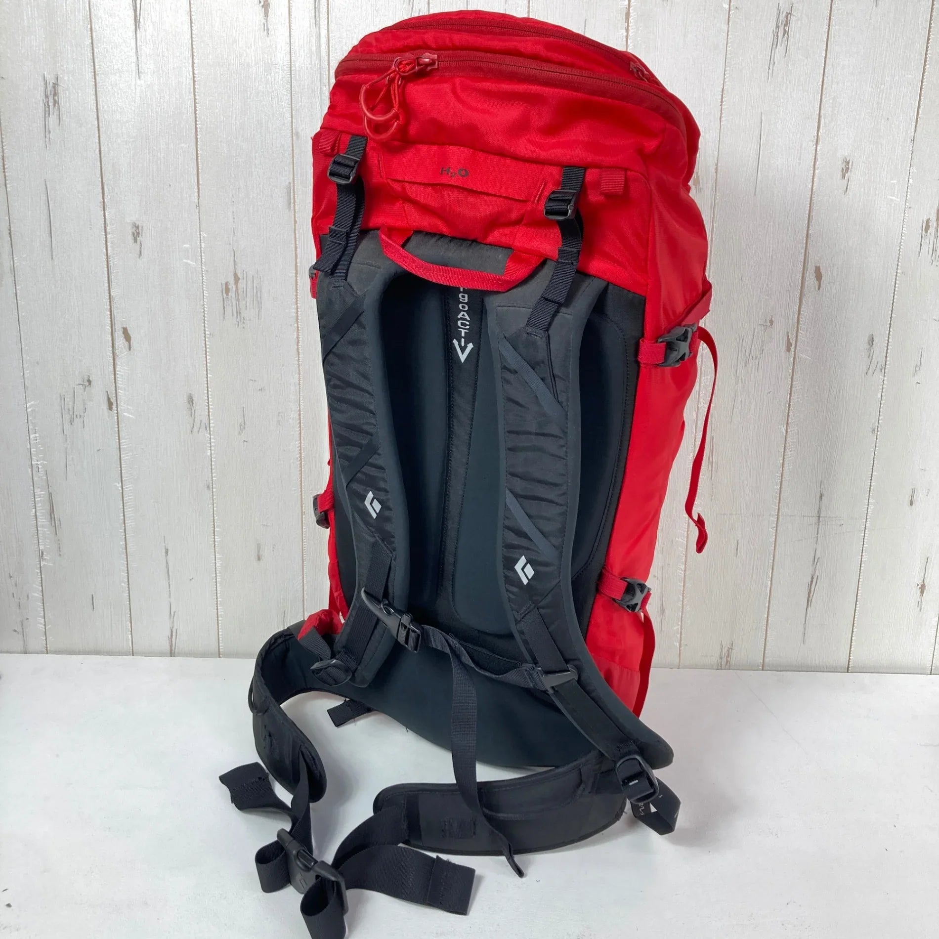 M Red Series】 Black Diamond Axis 33 Fire Red Nylon Bag Storage