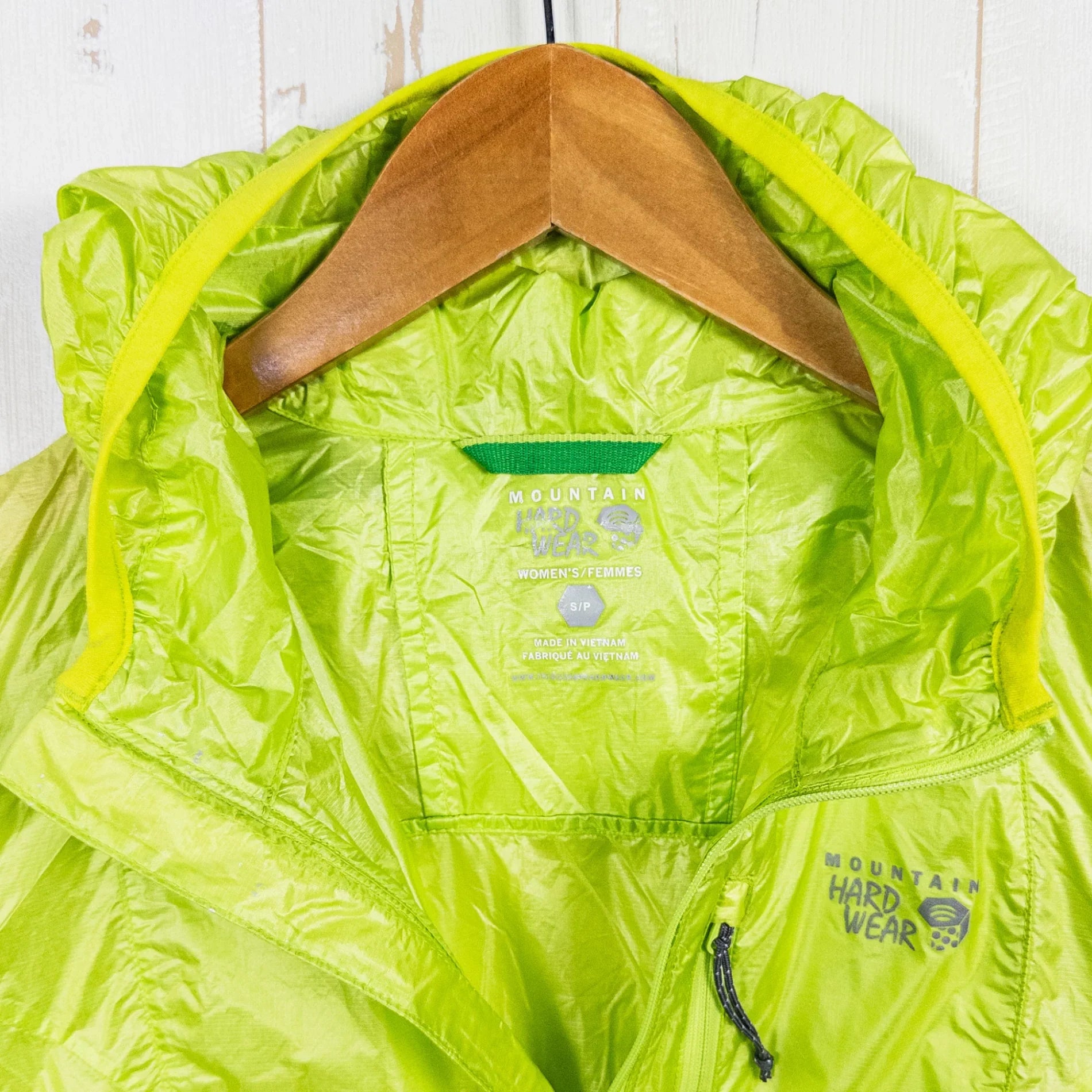 【Women's S グリーン系】 Mountain Hardwear ( マウンテンハードウェア ) ゴーストライト ジャケット ナイロン ウェア トップス アウター ジャケット ウィンドシェル z00052966 Women's S グリーン系】 Mountain Hardwear ( マウンテンハードウェア