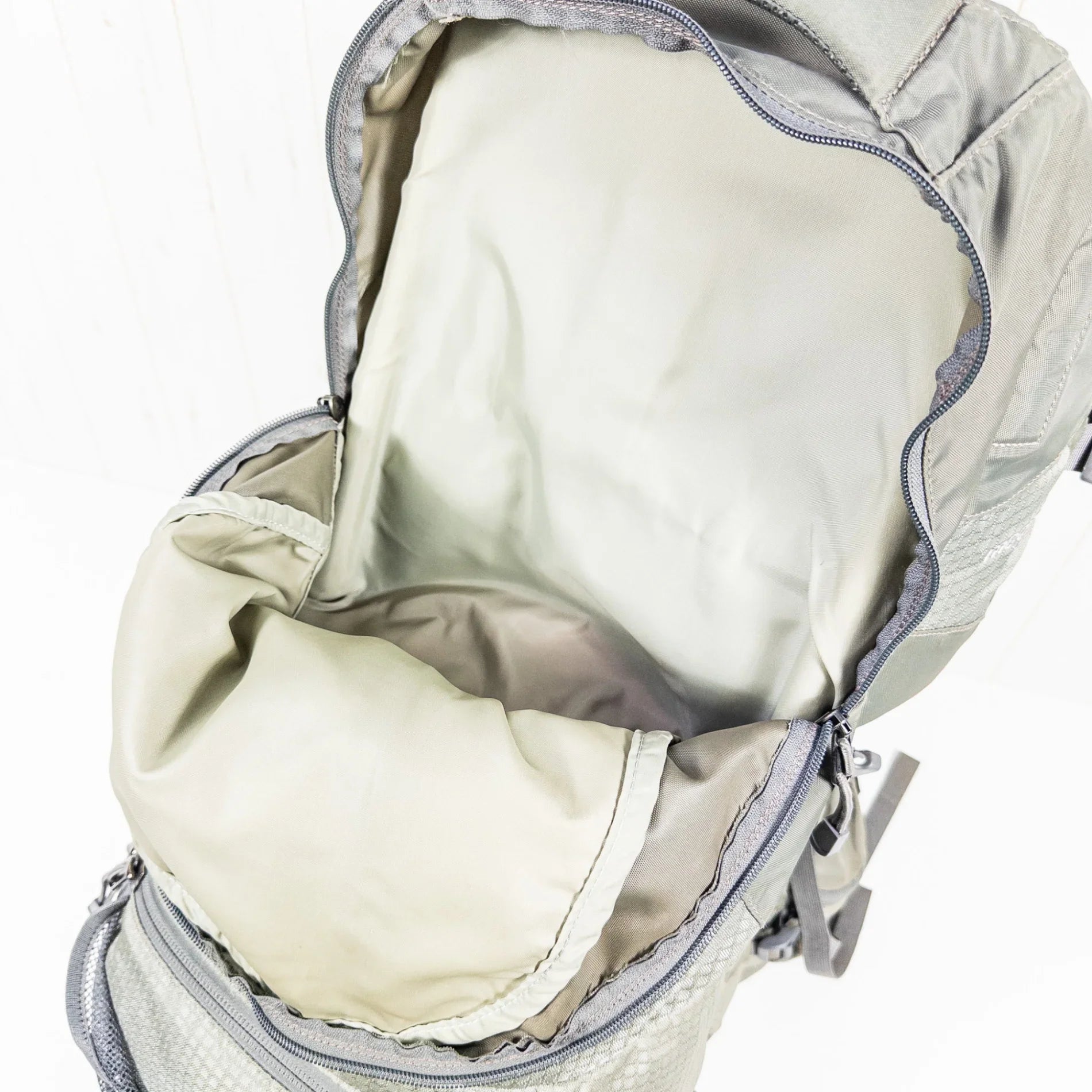 OneSize グレー系】 Macpac ( マックパック ) ポッサム Possum バッグ  