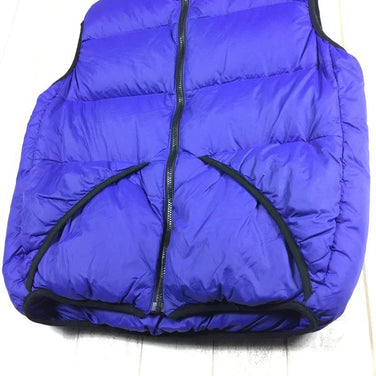 【Men's L ブルー系】 Feathered Friends ( フェザードフレンズ ) ヘリオス ベスト Helios Vest ダウン アメリカ製 International Men's コバルト ダウンインサレーション ベスト トップス ウェア - 【公式】2ndGEAR（セカンドギア）Webショップ【登山用品・アウトドア用品専門 買取販売店】