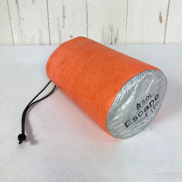 【Unisex OneSize オレンジ系】 Sol ( エスオーエル ) エスケープ ライト ヴィヴィ Escape Lite Bivvy 透湿性 アルミ蒸着 体熱反射 軽量 スリーピングシステム シュラフカバー z00061574  シュラフカバー スリーピングシステム