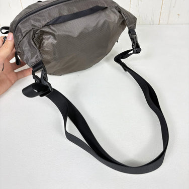 【OneSize ブラウン系】 Rawlow Mountain Works ( ロウロウマウンテンワークス ) ナッツ パック Nuts Pack ダークオリーブ ナイロン バッグ ストレージ ショルダーバッグ z00054917 ダークオリーブ ショルダーバッグ