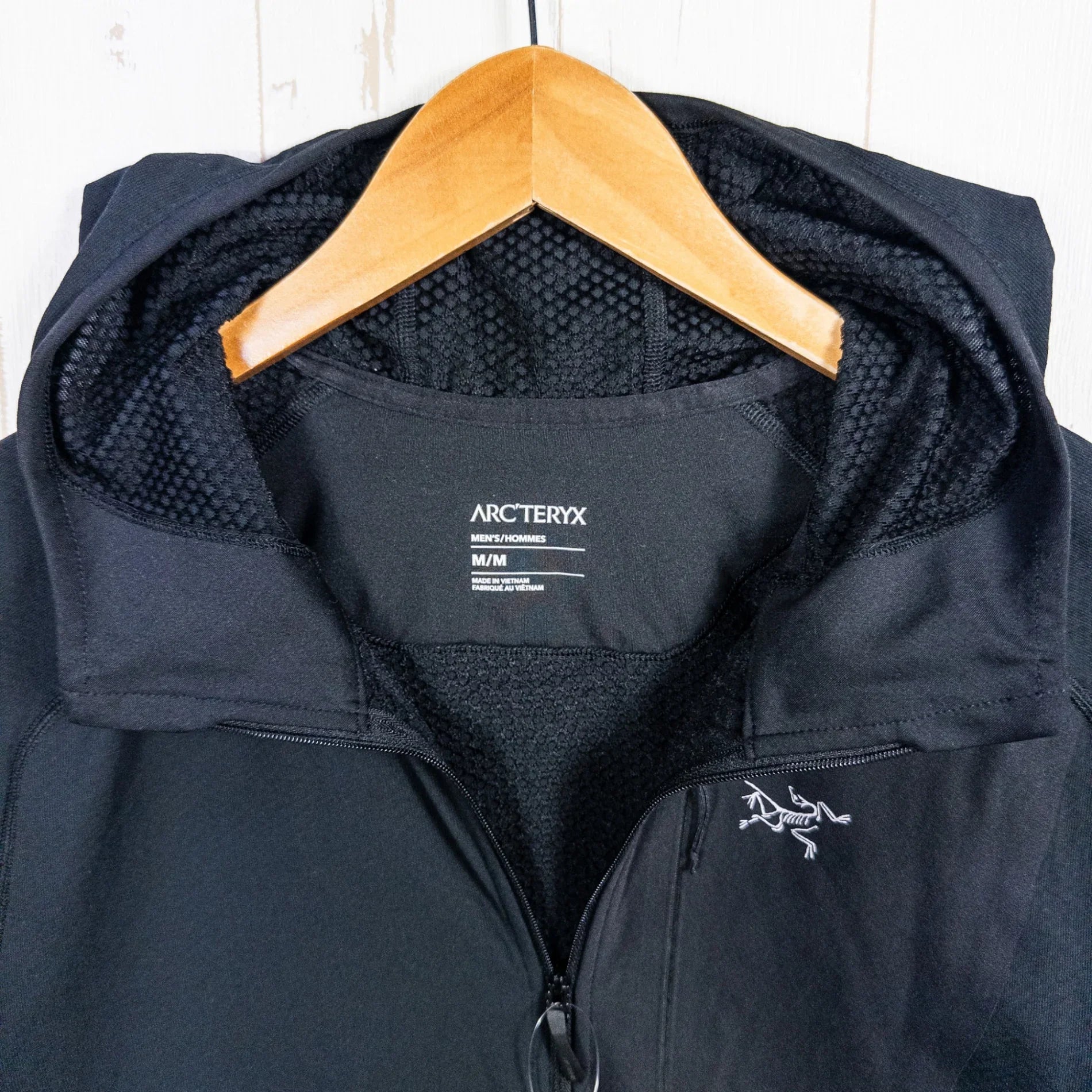 Men 【M】アークテリクス フーディ 長袖 無地 黒 ポリエステル 登山 散歩