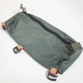 【OneSize グリーン系】 Mystery Ranch ( ミステリーランチ ) クイック アタッチ ゾイド バッグ Quick Attach Zoid Bag ナイロン 4L フォリッジ | Foliage 外付けポーチ バッグ ストレージ - 【公式】2ndGEAR（セカンドギア）Webショップ【登山用品・アウトドア用品専門 買取販売店】