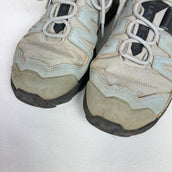 【Women's 23.5cm グレー系】 Salomon ( サロモン ) エックス ウルトラ 4 ミッド ワイド ゴアテックス X ULTRA 4 MID WIDE GORE-TEX QUARRY / BLACK / LEGION BLUE フットウェア トレッキングブーツ