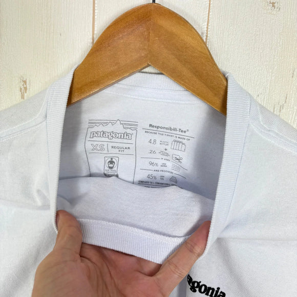 【Men's XS ホワイト系】 2021 Patagonia ( パタゴニア ) ロングスリーブ P-6 ロゴ レスポンシビリティー Long-Sleeved P-6 Logo Responsibili-Tee WHI リサイクルコットン混 コットン ウェア トップ