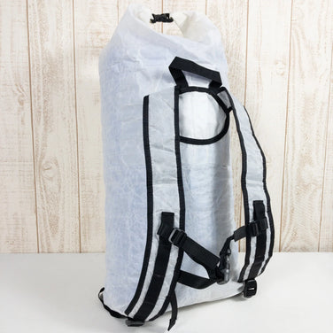 【OneSize ホワイト系】 Hyperlite Mountain Gear Hmg ( ハイパーライトマウンテンギア ) メトロ パック Metro Pack ポリエチレン DCF ( ダイニーマ・コンポジット・ファブリック / キューベンファイバー ) 26L - 【公式】2ndGEAR（セカンドギア）Webショップ【登山用品・アウトドア用品専門 買取販売店】