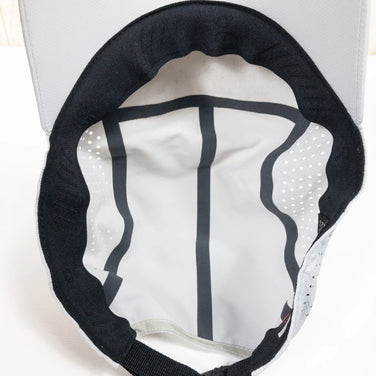 【Unisex OneSize チャコール系】 On (オン) ライトウェイト キャップ Light Weight Cap ポリエステル Unisex キャップ ヘッドウェア ウェア小物 ウェア - 【公式】2ndGEAR（セカンドギア）Webショップ【登山用品・アウトドア用品専門 買取販売店】