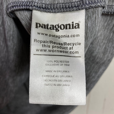 【Men's S グレー系】 2020 Patagonia ( パタゴニア ) キャプリーン クール デイリー グラフィック シャツ Capilene Cool Daily Graphic Shirt PLFE ポリエステル ウェア トップス インナー シャツ シ