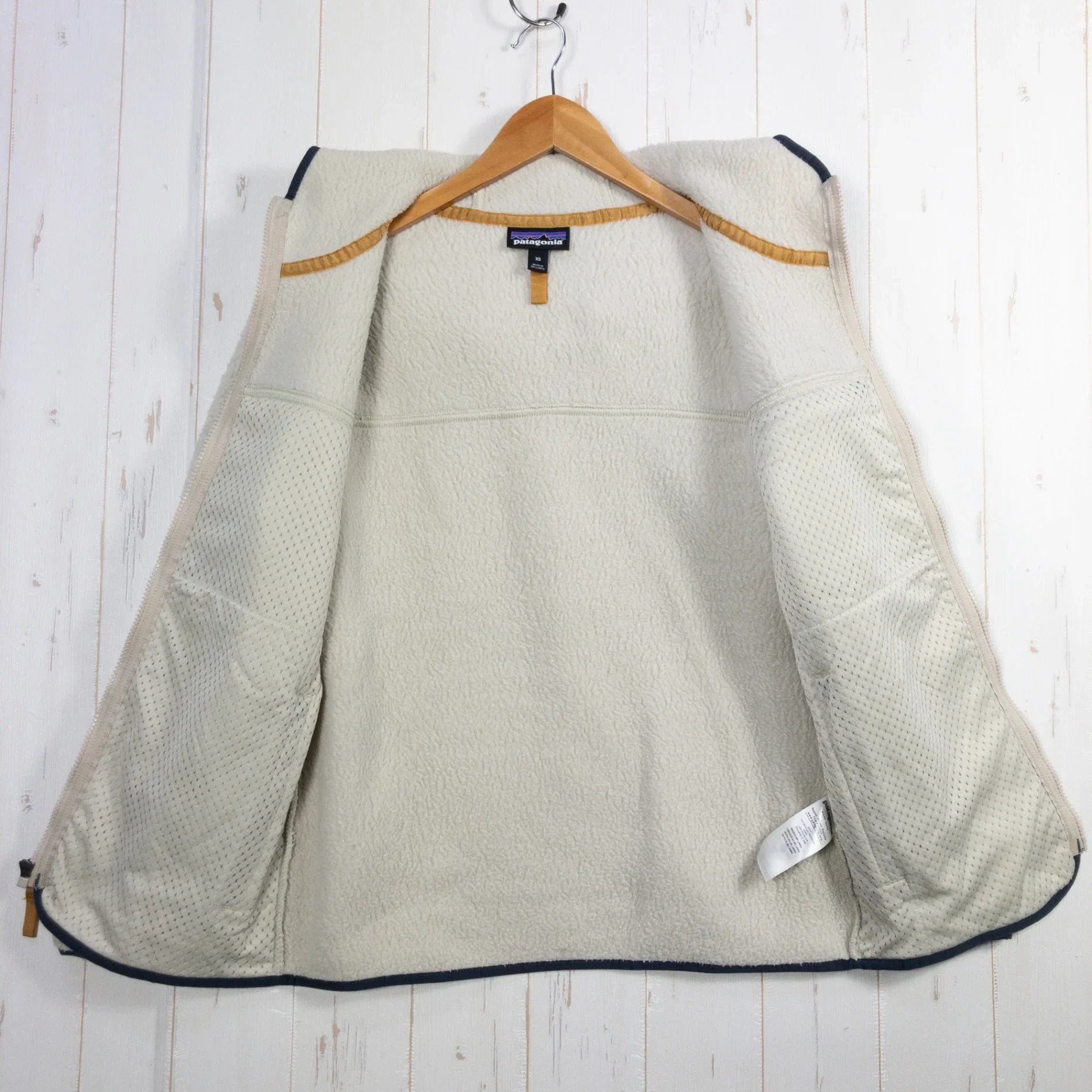 【Women's XS アイボリー系】 2019 Patagonia ( パタゴニア ) レトロ パイル フーディ PLCN ポリエステル ウェア トップス アウター ジャケット フリース z00050611 PLCN フリース アウター ジャケット トップス ウェア - 【公式】2ndGEAR（セカンドギア）Webショップ【登山用品・アウトドア用品専門 買取販売店】