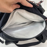 【Unisex OneSize ブラック系】 Mountain Hardwear ( マウンテンハードウェア ) フィールドデイ 28L Field Day 28L ナイロン バッグ ストレージ バックパック デイパック 容量【～29L】 z00059501  デイパック 容量【