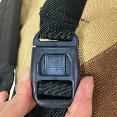 【OneSize ベージュ系】 1980s The North Face ( ザ・ノースフェイス ) デイパック Day Pack 生産終了モデル 入手困難 茶タグ 旧タグ コーデュラナイロン製 アメリカ製 ナイロン バッグ ストレージ バックパック デイパック 容