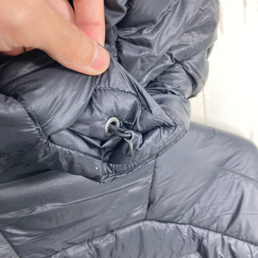 【Men's M ブラック系】 2019 Patagonia ( パタゴニア ) マクロ パフ フーディ Macro Puff Hoody 生産終了モデル 入手困難 化繊ダウン ウェア トップス アウター ジャケット 化繊インサレーション z00059247  化繊