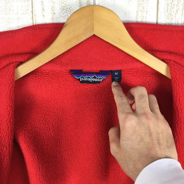 【Men's M レッド系】Patagonia ( パタゴニア ) 80S シンチラ ジャケット Synchilla Jacket ビンテージ アメリカ製 生産終了モデル 入手困難 25021 International Men's フリース アウター ジャケット トップス ウェア - 【公式】2ndGEAR（セカンドギア）Webショップ【登山用品・アウトドア用品専門 買取販売店】