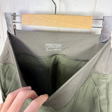 2022 Patagonia Happy Hike Studio 女款小号长裤，绿色。涤纶软壳裤 (z00055691)。