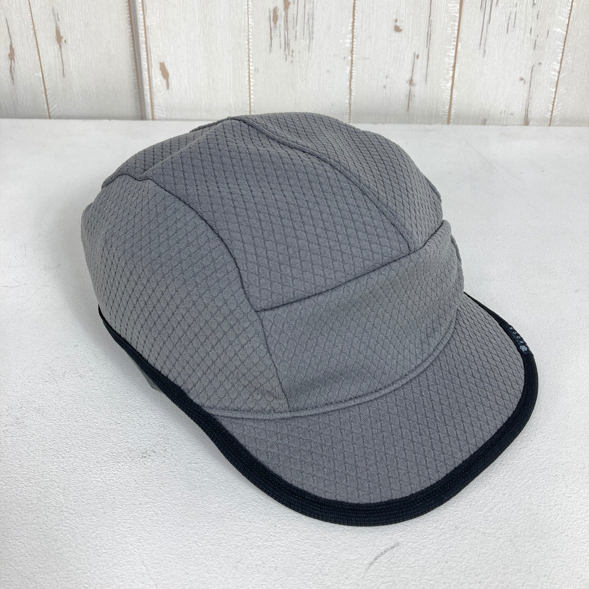  - 【OneSize シルバー系】 Chouinard ( シュイナード ) フェザーウェイト Featherweight カラビナ ビンテージ 入手困難  ロッククライミングギア OneSize シルバー系】 Chouinard ( シュイナード ) フェザーウェイト