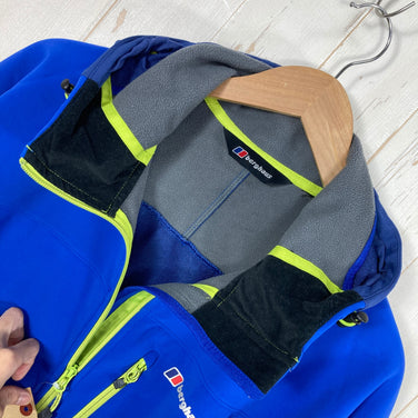 【Men's S ネイビー系】 Berghaus ( バーグハウス ) ジョラス 2 ジャケット JORASSE II JACKET ナイロン ウェア トップス アウター ジャケット ソフトシェル z00059942  ソフトシェル アウター ジャケット トップス