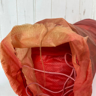 【OneSize 红色系】 Hilleberg The Tentmaker ( 希尔伯格 ) Akto 单人帐篷 停产型号 稀有 旧标 皮标 尼龙 露营装备 帐篷 山地帐篷 z00056545 山地帐篷 帐篷 露营装备